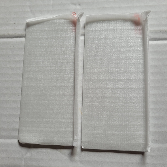 IMBZBK Samsung S21 / S30 Cases Black and Clear with 2 Screen Protectors - Picture 6 of 10